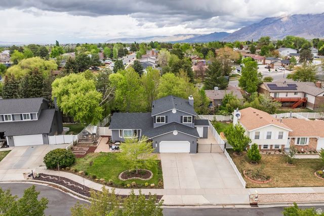 2027 E 10095 S, Sandy, UT 84092