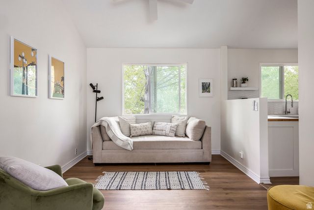 2027 E 10095 S, Sandy, UT 84092