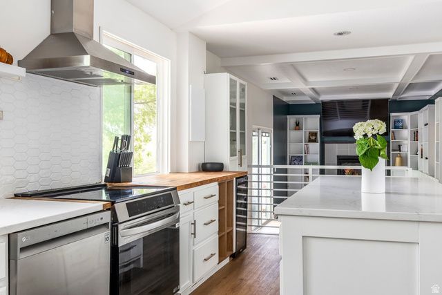 2027 E 10095 S, Sandy, UT 84092