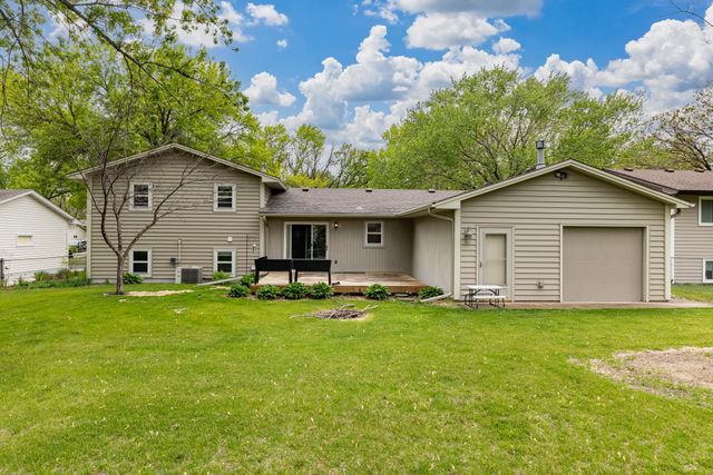 545 120th Lane NW, Coon Rapids, MN 55448