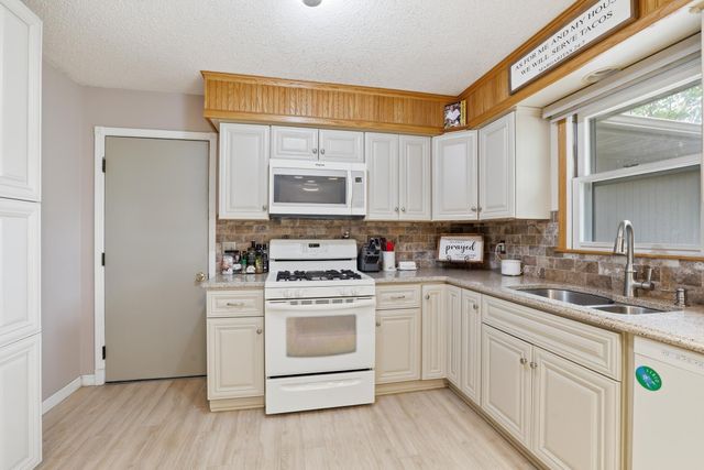 545 120th Lane NW, Coon Rapids, MN 55448