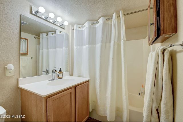 101 S Players Club Dr Apt 22103, Tucson, AZ 85745