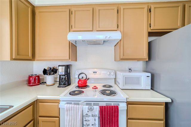 2173 Aspen Mirror Way 101, Laughlin, NV 89029