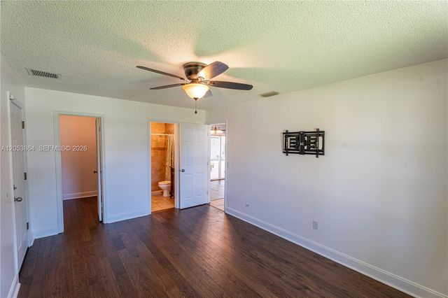 618 SW Ray Ave, Port St. Lucie, FL 34983