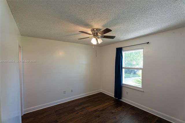 618 SW Ray Ave, Port St. Lucie, FL 34983