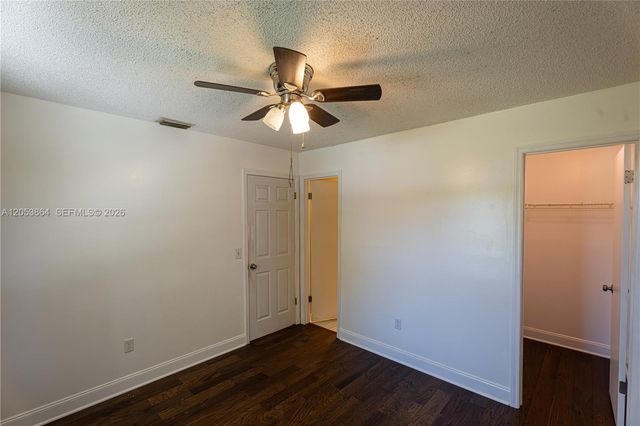 618 SW Ray Ave, Port St. Lucie, FL 34983