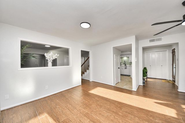 18209 Vinland Drive, Houston, TX 77058