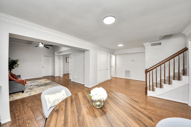 18209 Vinland Drive, Houston, TX 77058