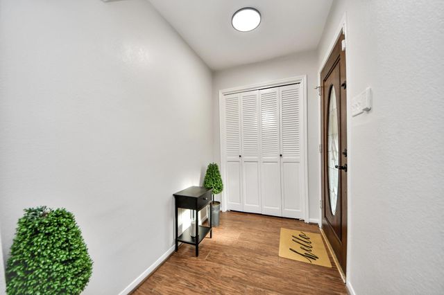 18209 Vinland Drive, Houston, TX 77058