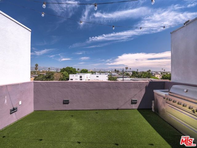 5623 Murray Lane, Los Angeles, CA 90016
