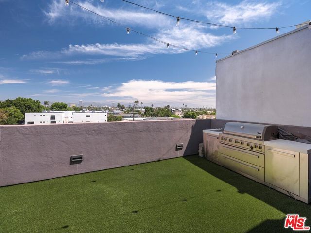 5623 Murray Lane, Los Angeles, CA 90016