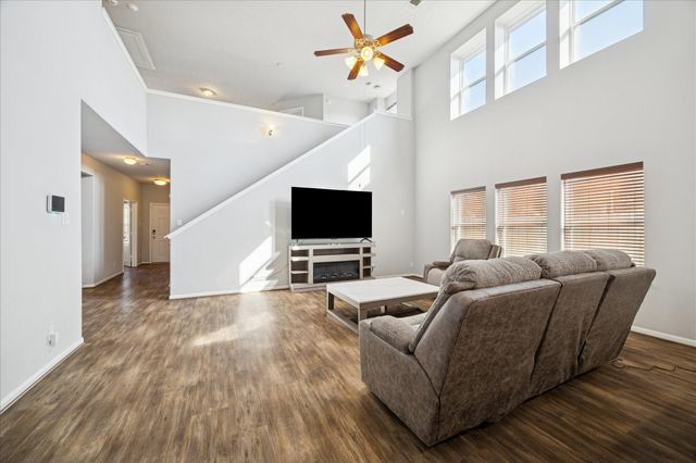 7610 Retama Terrace Lane, Humble, TX 77338