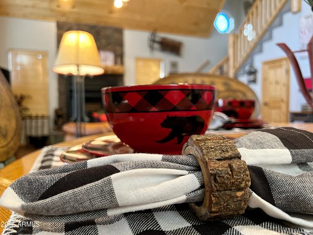 2240 FAIRWAY Drive, Overgaard, AZ 85933