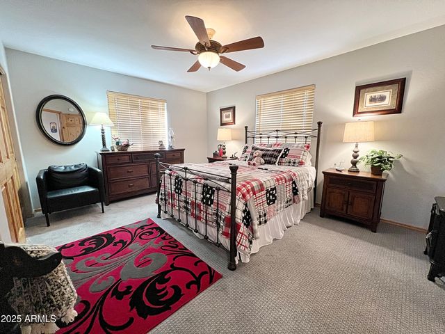 2240 FAIRWAY Drive, Overgaard, AZ 85933