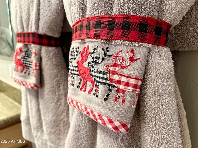 2240 FAIRWAY Drive, Overgaard, AZ 85933