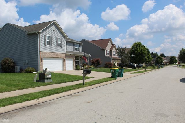 6737 Wilmot Lane, Avon, IN 46123
