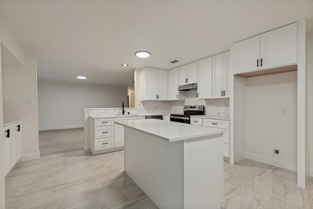 1311 Forrest Drive, Canton, TX 75103