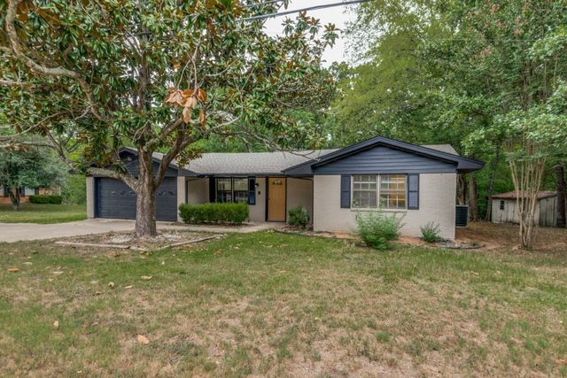 1311 Forrest Drive, Canton, TX 75103