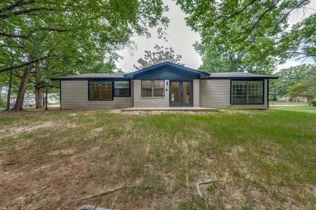 1311 Forrest Drive, Canton, TX 75103