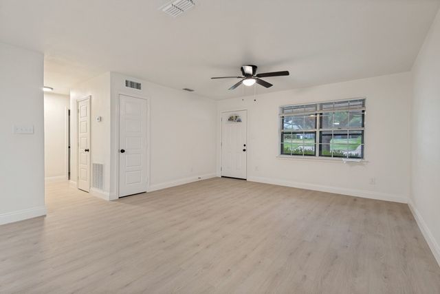 1311 Forrest Drive, Canton, TX 75103