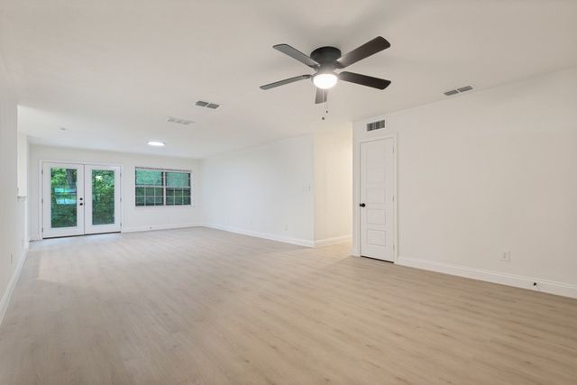 1311 Forrest Drive, Canton, TX 75103