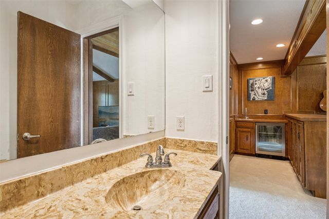 2819 Staffordshire Drive, Carrollton, TX 75007