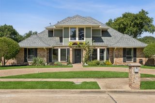 2819 Staffordshire Drive, Carrollton, TX 75007