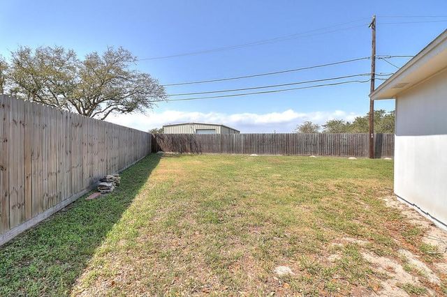 929 Saint Timothy St, Corpus Christi, TX 78418