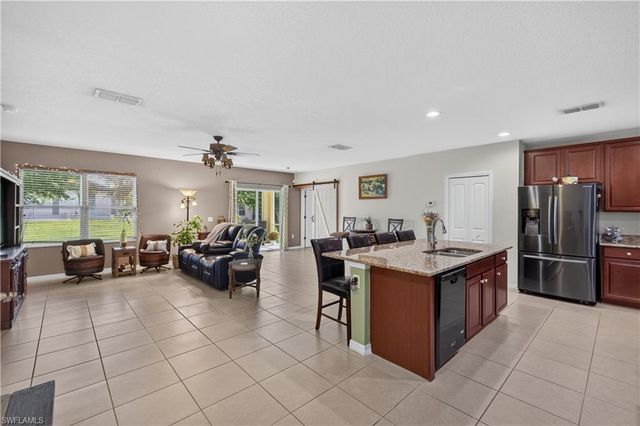 3409 SW 3rd ST, Cape Coral, FL 33991