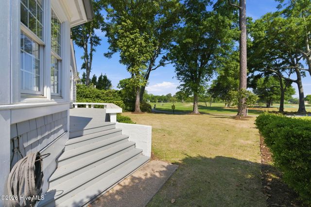 1702 Landfall Drive, Wilmington, NC 28405