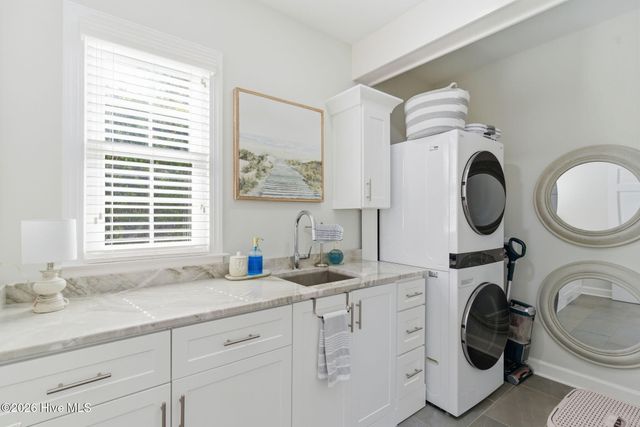 1702 Landfall Drive, Wilmington, NC 28405