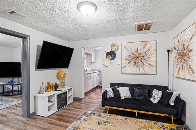 123 N Brawner Street, Griffin, GA 30223