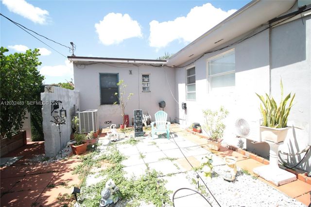 359 E 12th St, Hialeah, FL 33010
