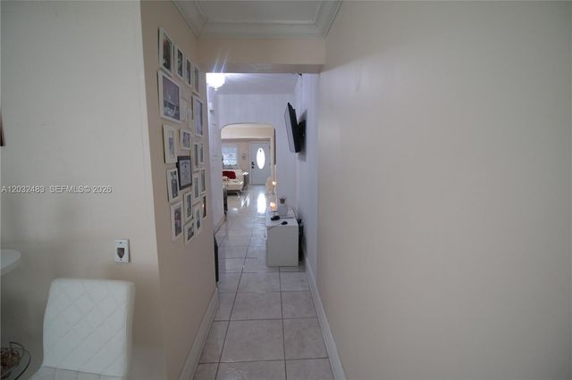 359 E 12th St, Hialeah, FL 33010