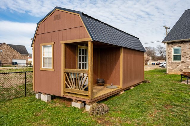 1114 Matheus Dr, Murfreesboro, TN 37128