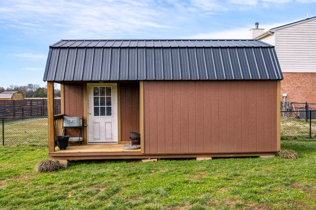 1114 Matheus Dr, Murfreesboro, TN 37128