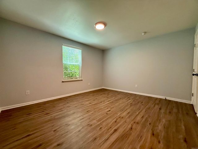 708 W Ashley St, Benton, AR 72015