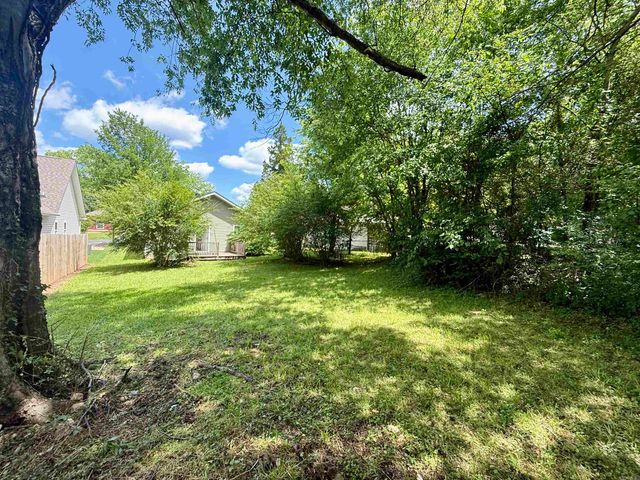 708 W Ashley St, Benton, AR 72015