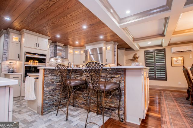 2070 Lovvorn Road, Carrollton, GA 30117