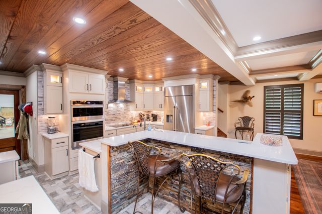 2070 Lovvorn Road, Carrollton, GA 30117