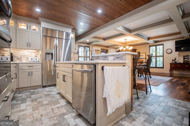 2070 Lovvorn Road, Carrollton, GA 30117