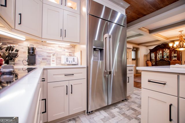 2070 Lovvorn Road, Carrollton, GA 30117