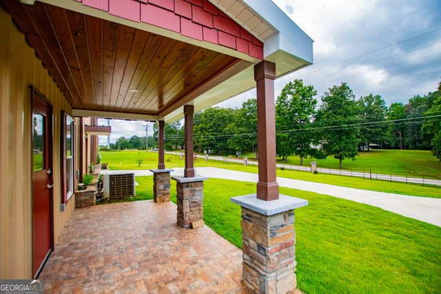 2070 Lovvorn Road, Carrollton, GA 30117