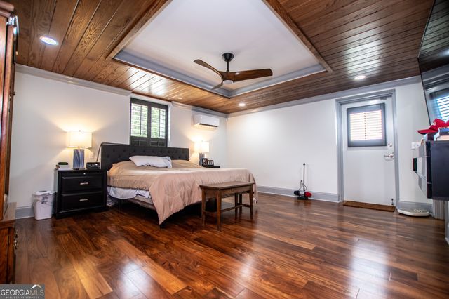 2070 Lovvorn Road, Carrollton, GA 30117