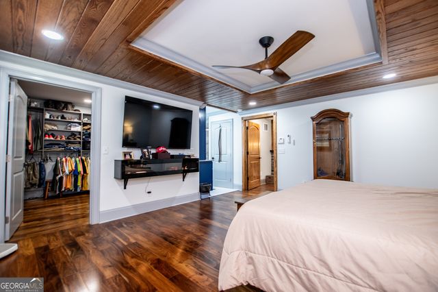 2070 Lovvorn Road, Carrollton, GA 30117