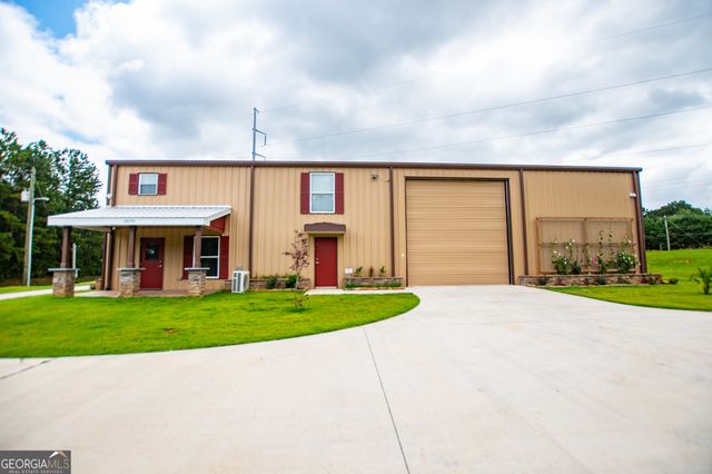 2070 Lovvorn Road, Carrollton, GA 30117