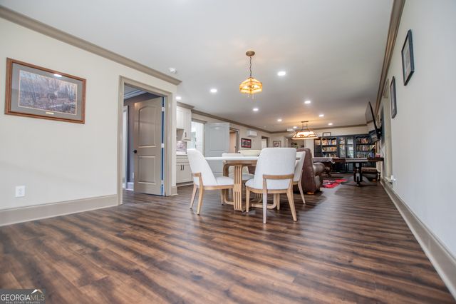 2070 Lovvorn Road, Carrollton, GA 30117