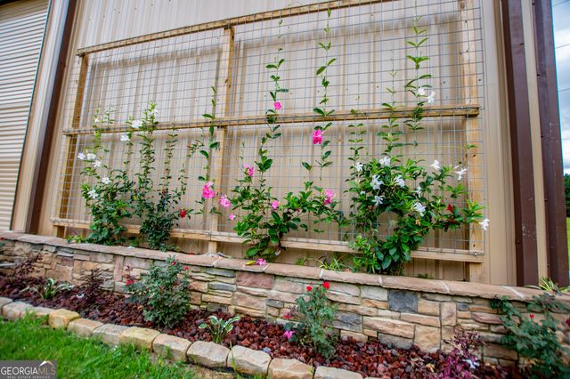 2070 Lovvorn Road, Carrollton, GA 30117