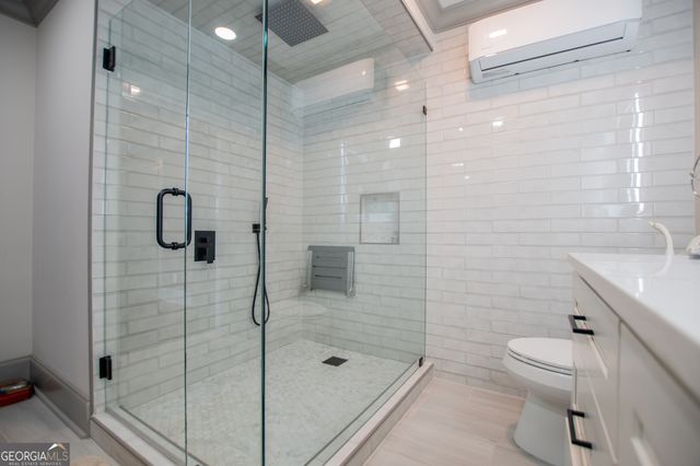 2070 Lovvorn Road, Carrollton, GA 30117