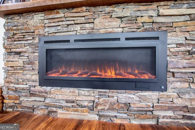 2070 Lovvorn Road, Carrollton, GA 30117